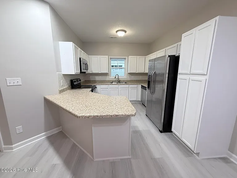 534 Caldwell Loop — Photo 8