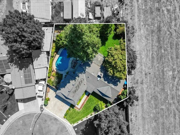 4201 Scott Ct, Denair, CA 95316