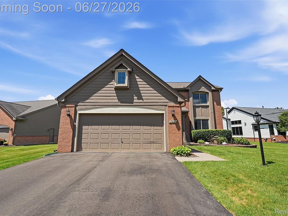 1st image of 17223 Lake View Cir