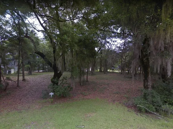 6 Woodland Ridge Cir, Beaufort, SC 29907