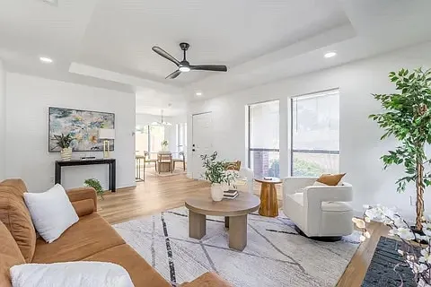 306 Bardfield Ave — Photo 3