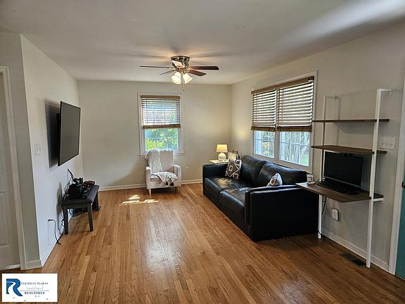 4th image of 557 Tunstall High Rd