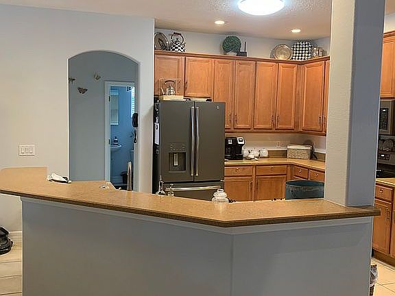 5th image of 4077 Greystone Dr