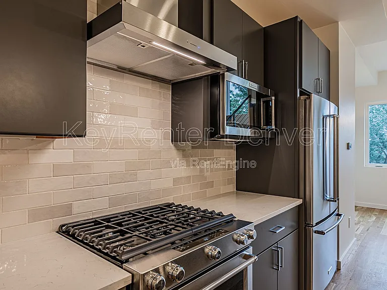 1286 Osceola St — Photo 6
