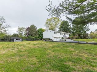 5 Indian Path Rd, Millstone Township, NJ 08535