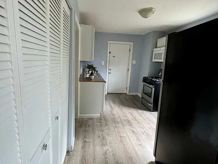 686 Doyle Ave #2 — Photo 13