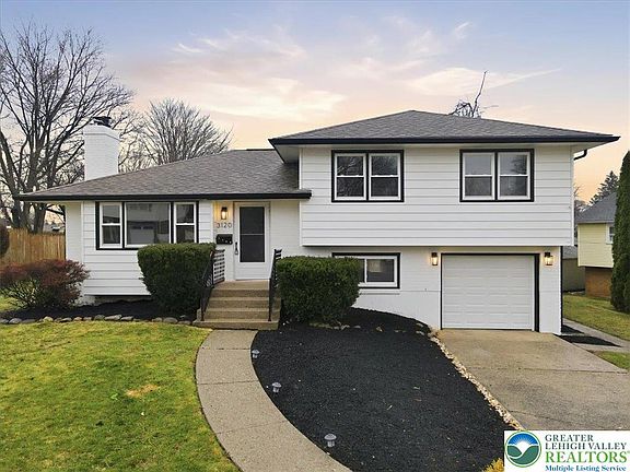 2nd image of 3120 Hilly Rd