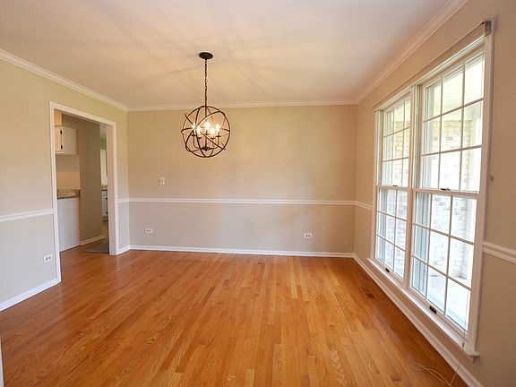 5th image of 1813 Josilyn Ct