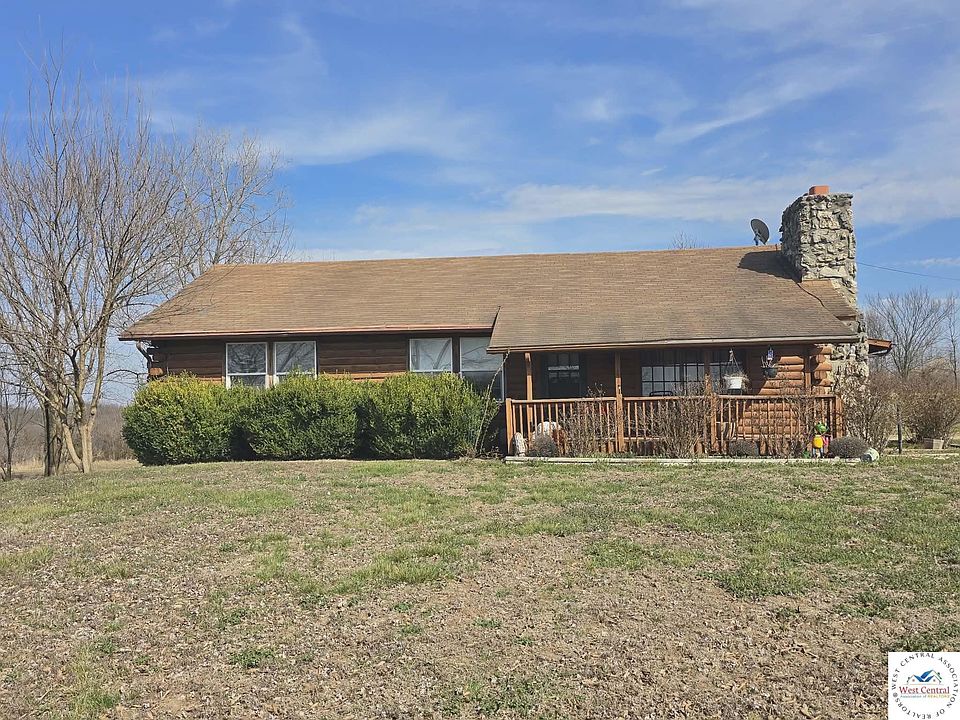 1st image of 34855 Strawberry Rd