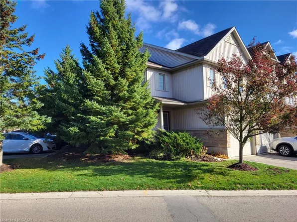 85 Bankside Dr #E34, Kitchener, ON N2N 3M4