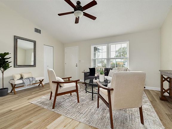 3rd image of 7216 Whist Way