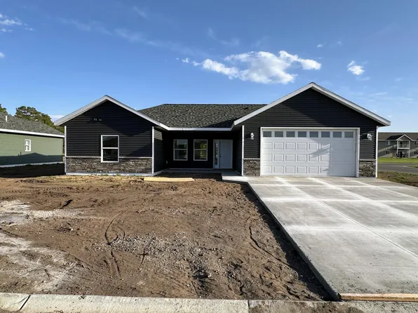 715 Cherry Ln, Perham, MN 56573