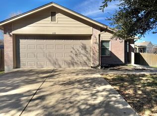 110 Comal Cv, Elgin, TX 78621