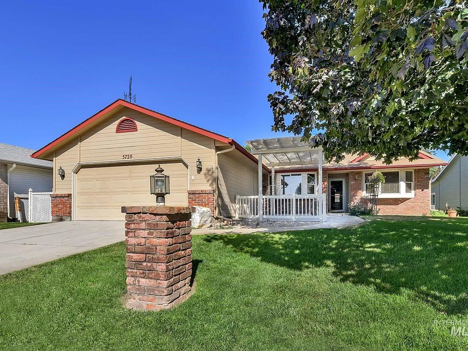 1st image of 5720 N Oasis Dr