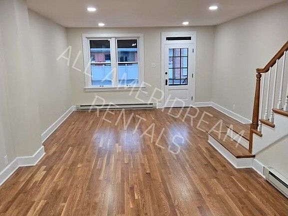 5th image of 106 1/2 Abbottstown St
