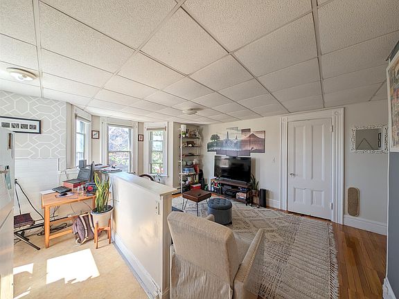 2nd image of 72 Highland Ave #3