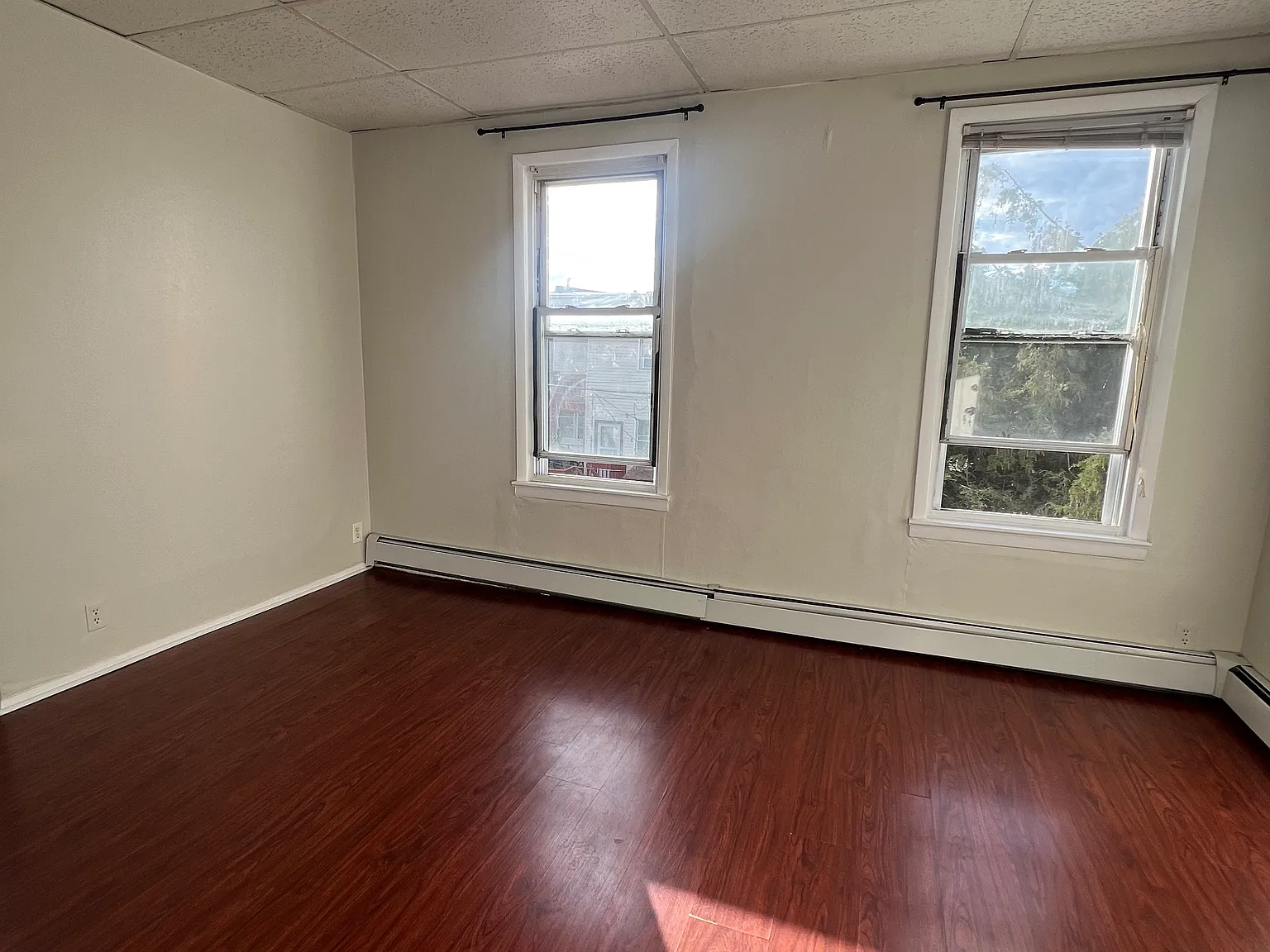 3 bed, 1800 sqft, $2,800 — Photo 4