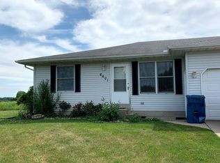 6601 Niagara Cir, Stevensville, MI 49127