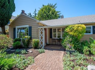 3043 28th Ave W, Seattle, WA 98199