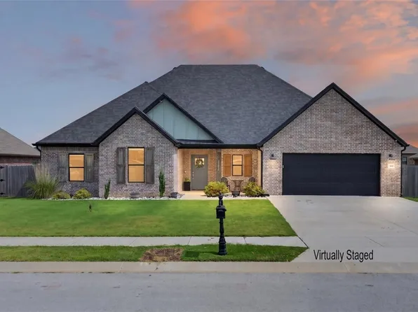 1184 Giulia Ave, Springdale, AR 72762