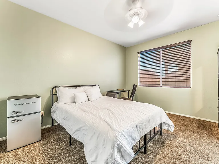 Rockpine Dr — Photo 1