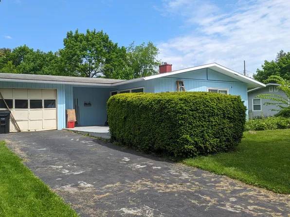 119 W South Hills Ave, State College, PA 16801