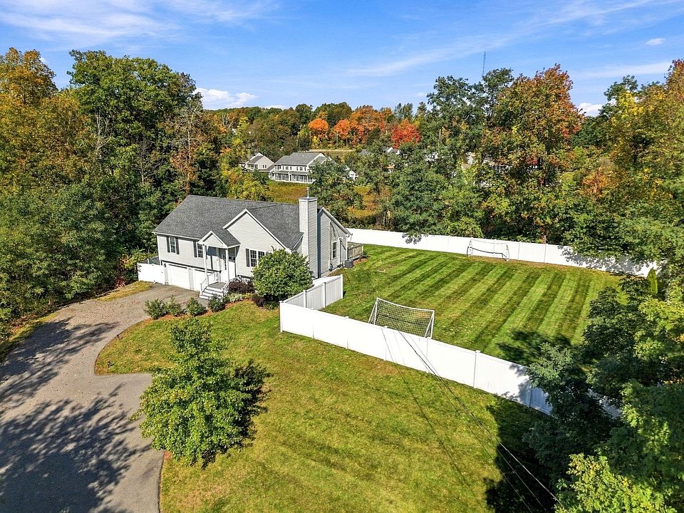 1st image of 23 Grandview Rd
