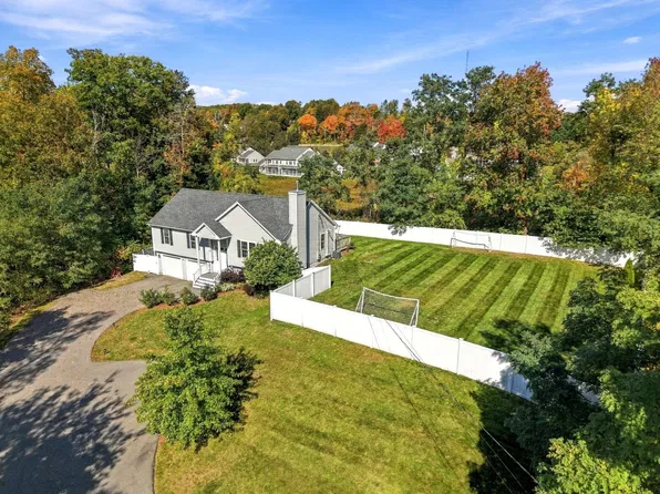 23 Grandview Rd, North Reading, MA 01949