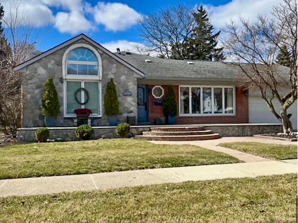 3354 Grindley Park St, Dearborn, MI 48124