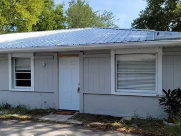 208 31st Ave E #B, Bradenton, FL 34208