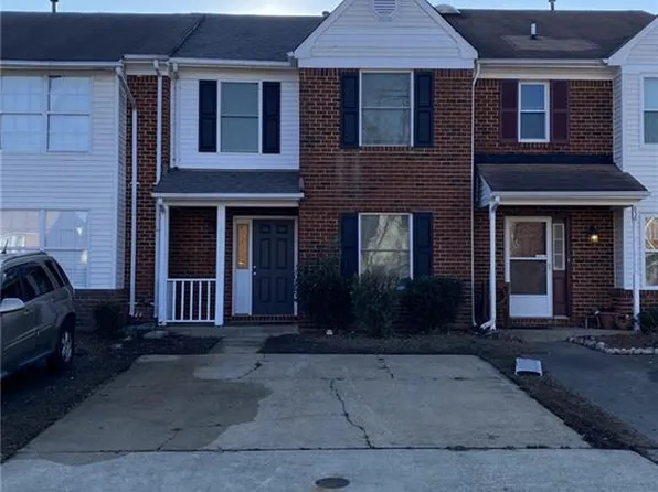 834 Nottaway Dr, Chesapeake, VA 23320