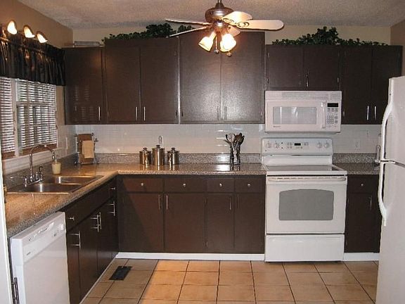 5th image of 301 Oriole Dr