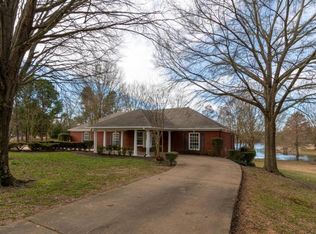 771 W Green T Rd, Hernando, MS 38632