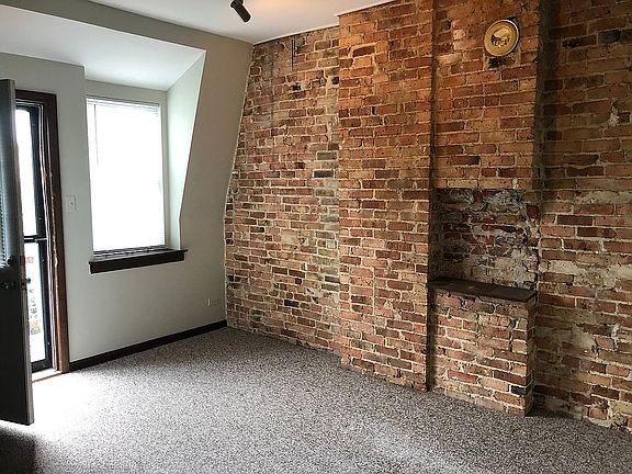 5th image of 11329 S Langley Ave #3