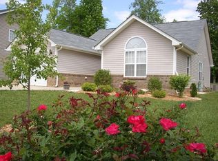 202 Huckleberry Loop, Mebane, NC 27302