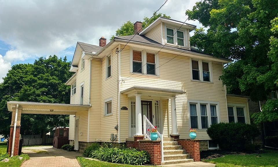 1st image of 614 E Church St