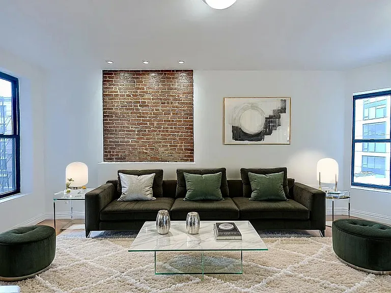 101 Lexington Ave #4D — Photo 1