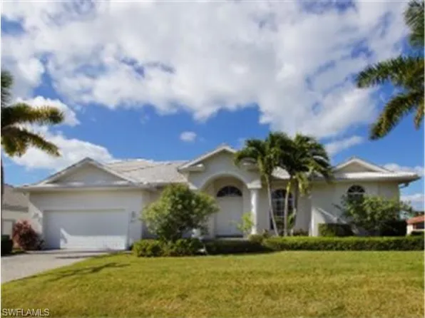 541 Hernando Dr, Marco Island, FL 34145
