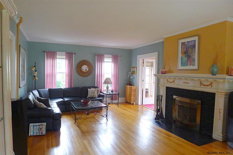 3rd image of 10 24TH Street