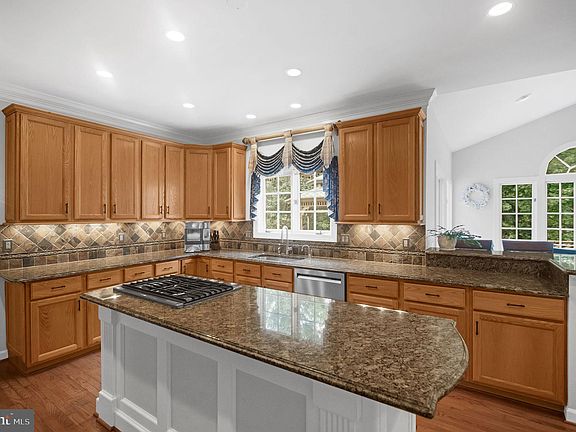 5th image of 14068 Eagle Chase Cir