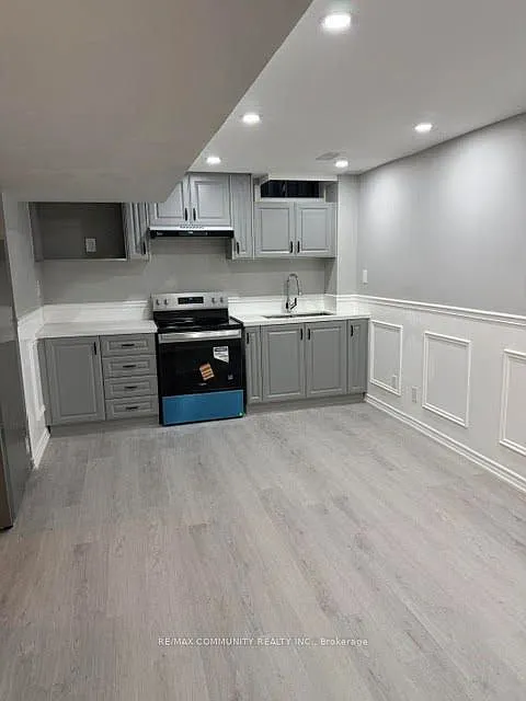 2 bed, $1,600 — Photo 4