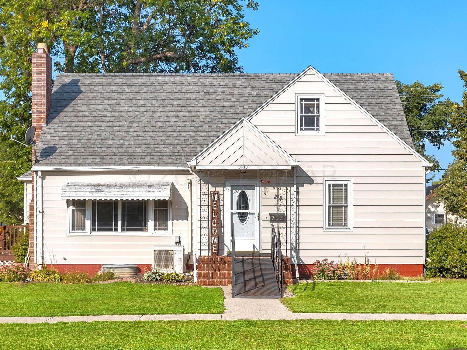 707 5th St N, Wahpeton, ND 58075 Zillow