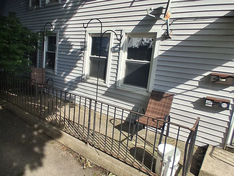 14 Wilder St #C — Photo 10