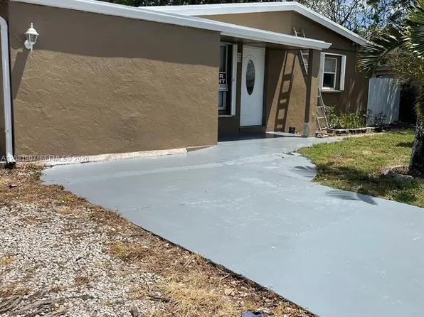 4041 SW 50th St, Dania Beach, FL 33314