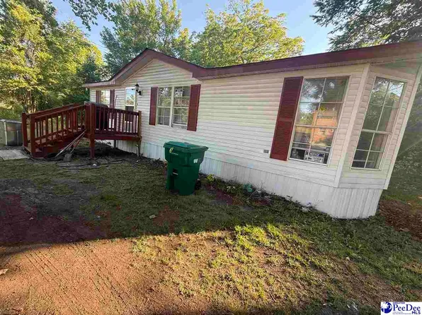 102 S Pinckney St, Timmonsville, SC 29161