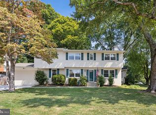 10202 Shiloh St, Fairfax, VA 22030