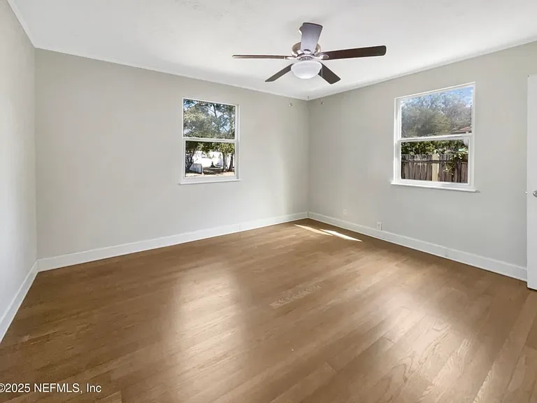 4610 Cedarwood Rd — Photo 14