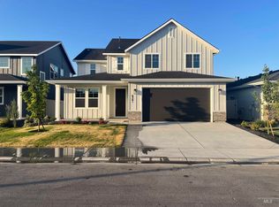 6261 W Parachute Dr, Meridian, ID 83646