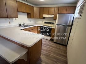 1110 Grand Avenue - 9