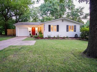 6200 W 76th St, Prairie Village, KS 66208